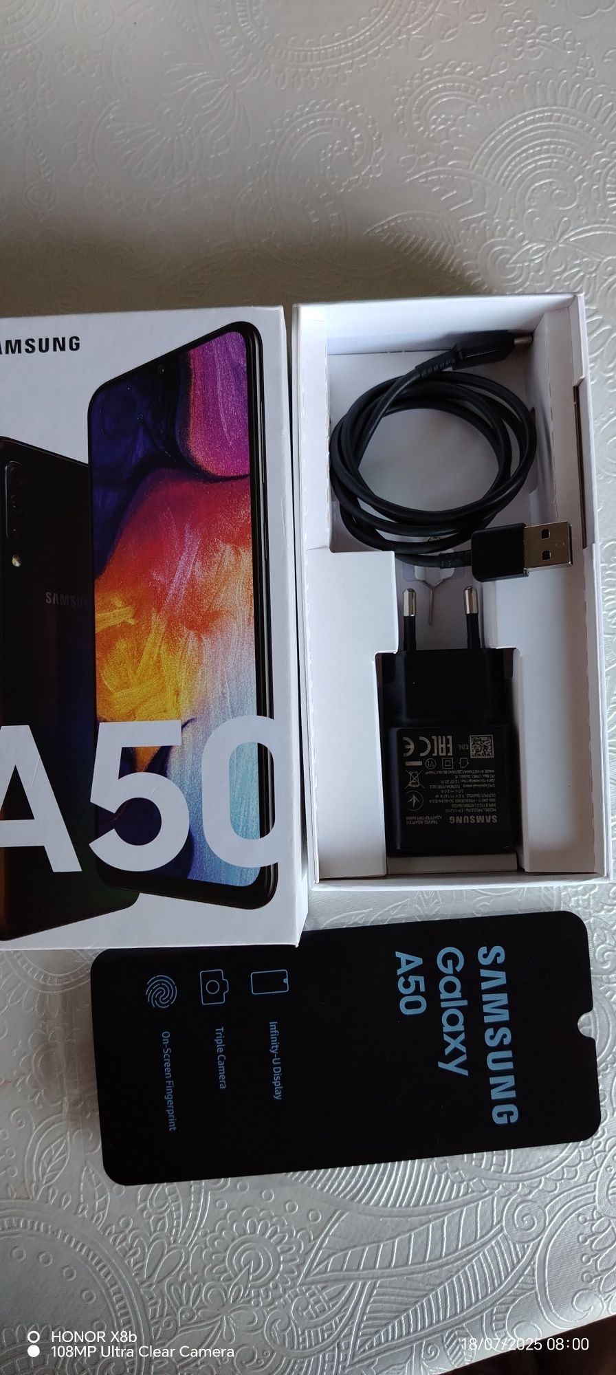 Samsung A50  в перфекто състояние