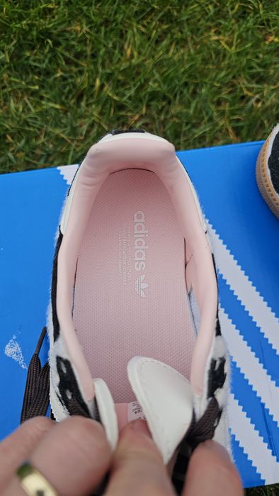 Adidas samba cow print size 37.5 true to size