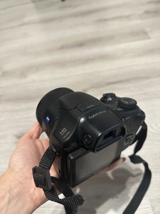 Sony DSC-HX350 – Zoom 50x, ca nou + husă inclusă