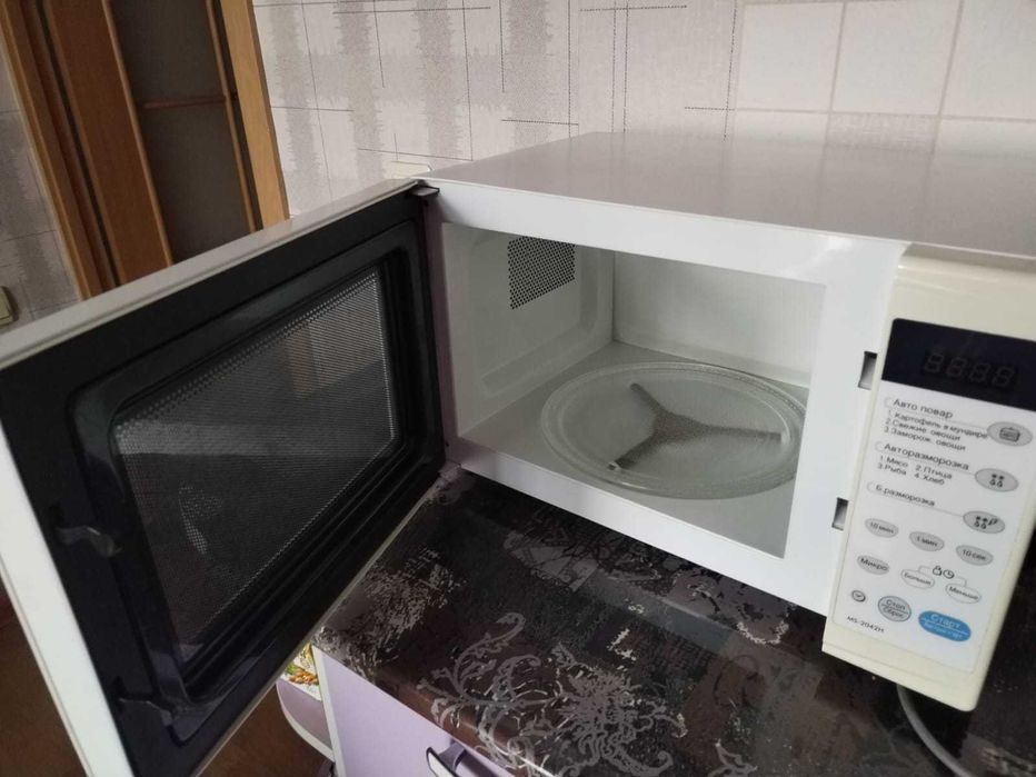 Микроволновая печь