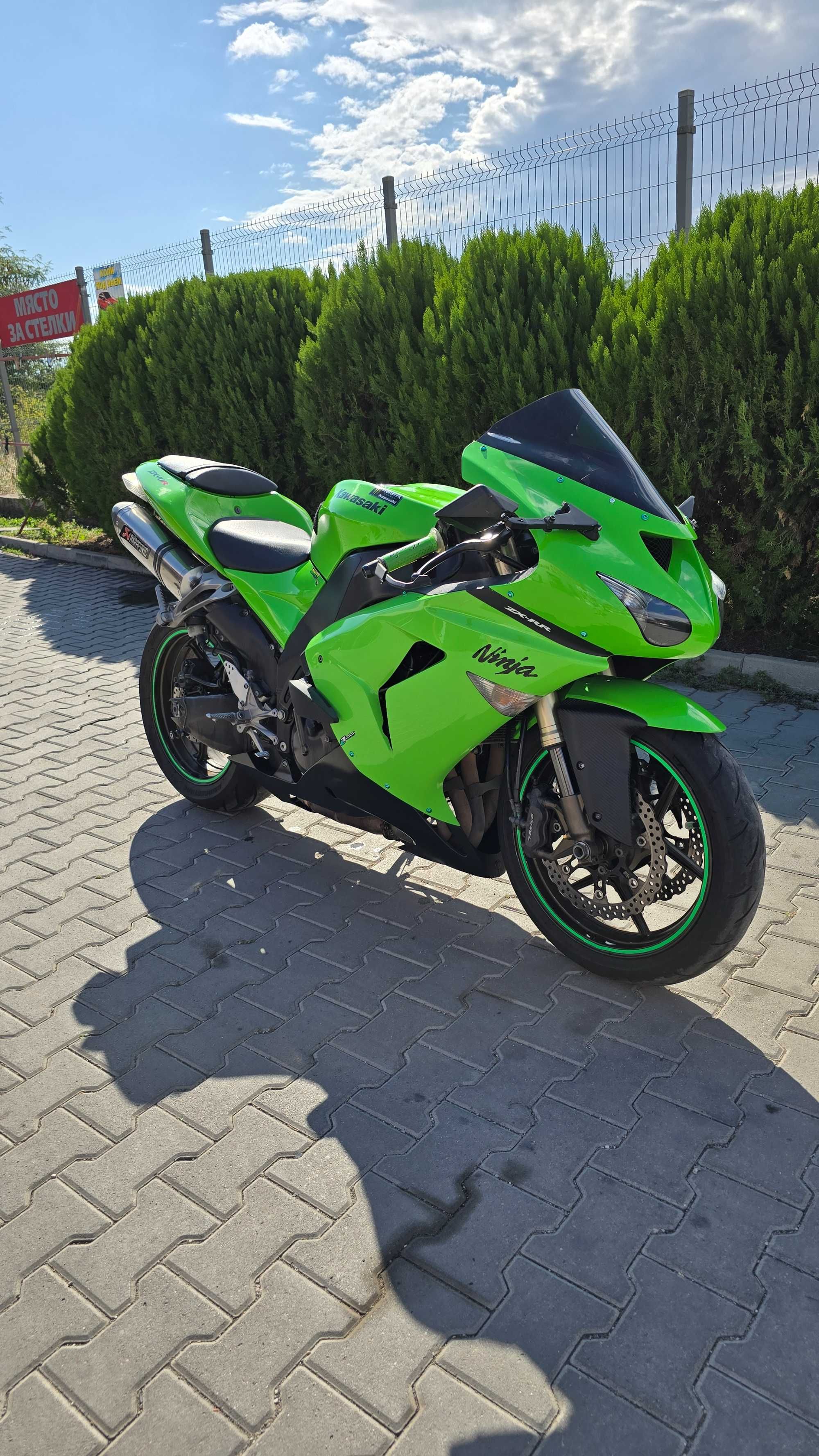 Kawazaki ZX10R 2007г 180кс