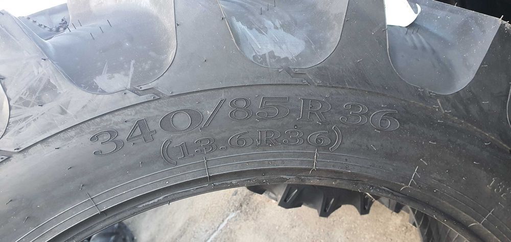 340/85R36 cauciucuri radiale pentru tractoare legumicole 13.6R36