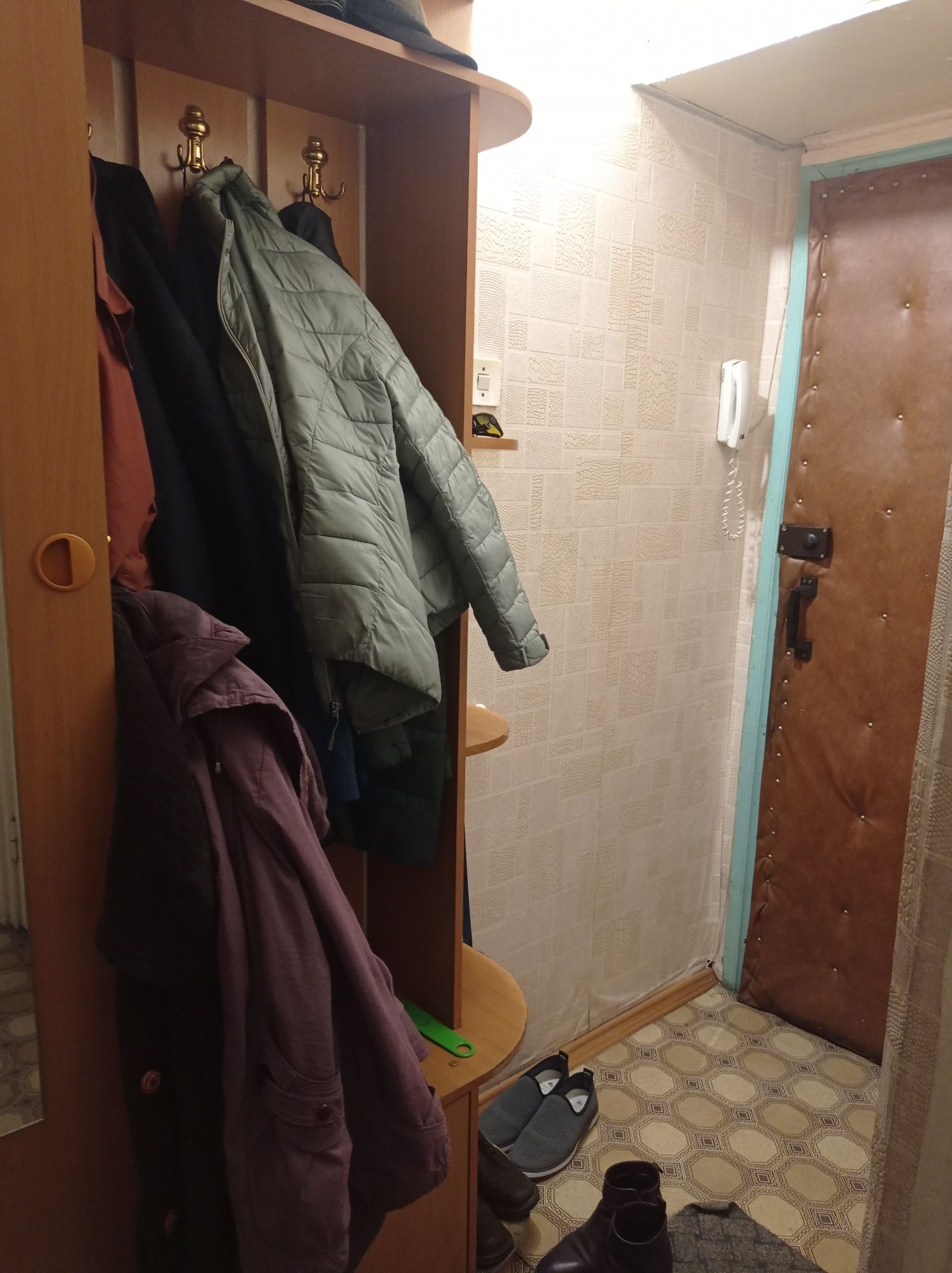 Продаю квартиру на Федоровке 2 комн., 4/5