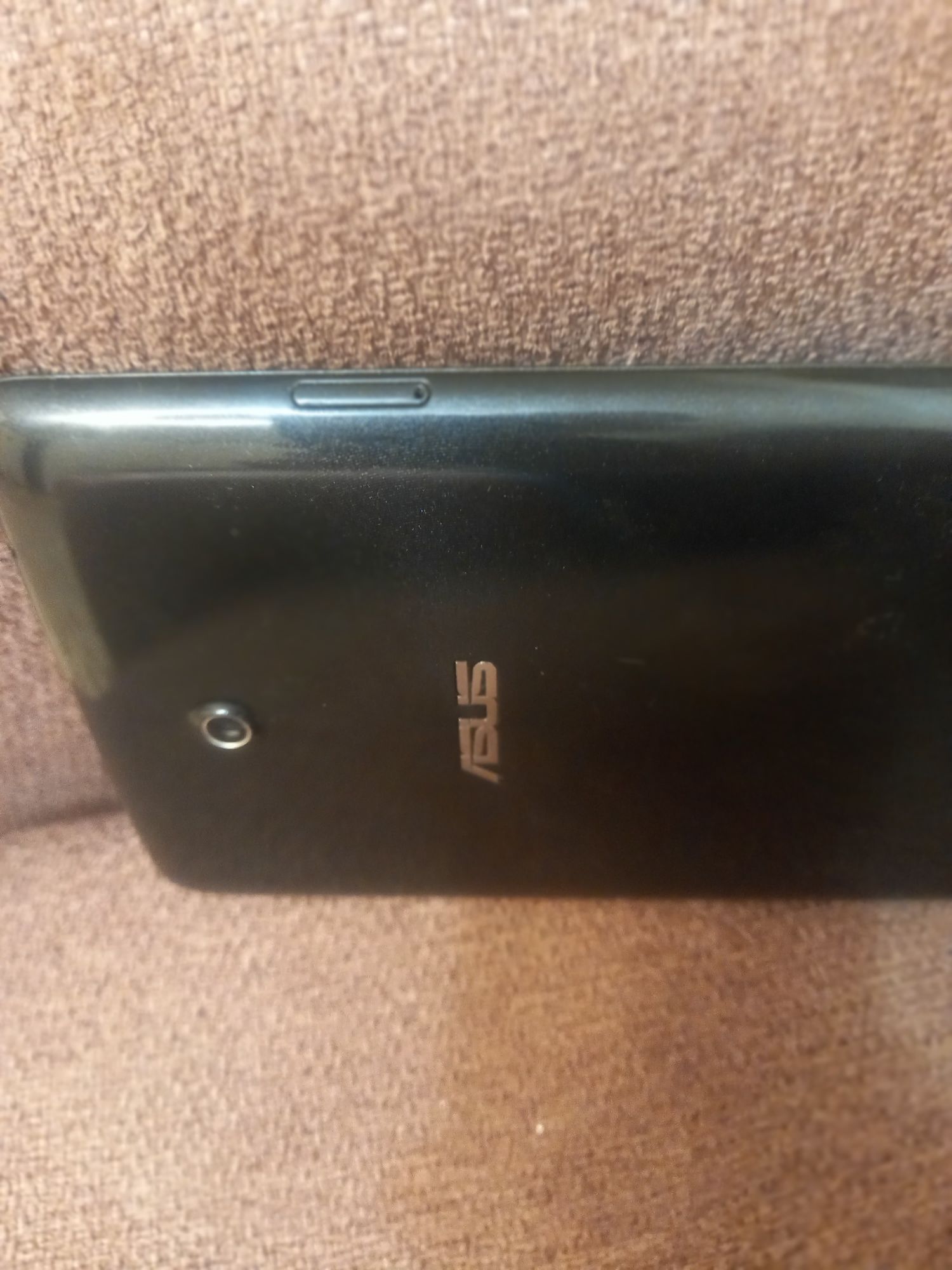 Asus 7' Sim, разъём под флешку, стерео.