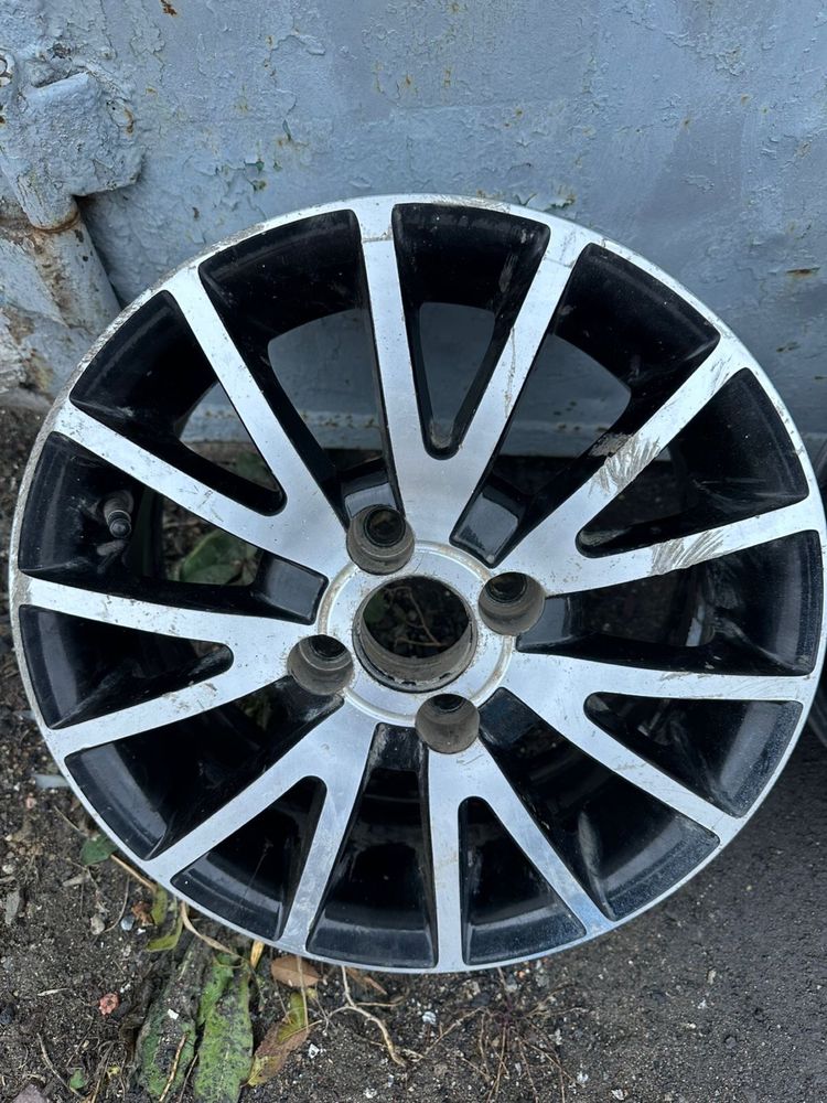 Продам диски 4х100 радиус 14