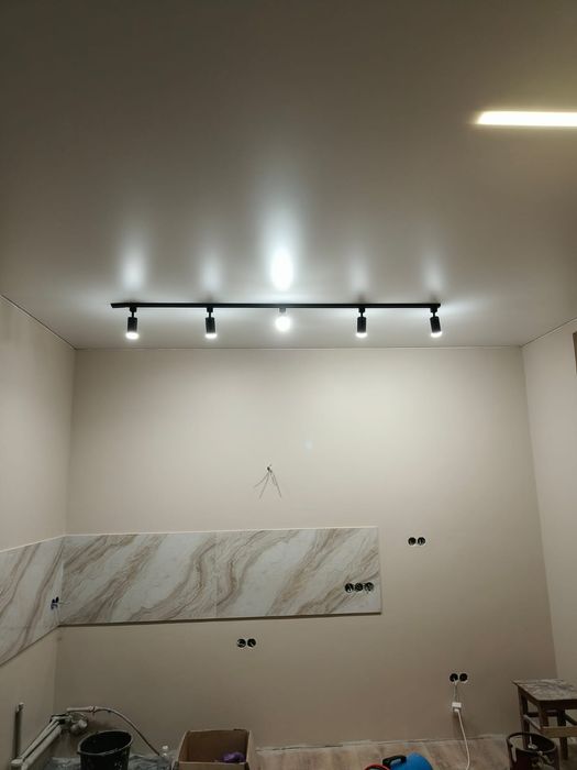 Натяжные потолки по доступным ценам.