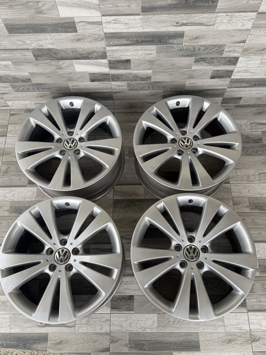 Jante Chicago Volkwagen Golf Passat R18 5X112