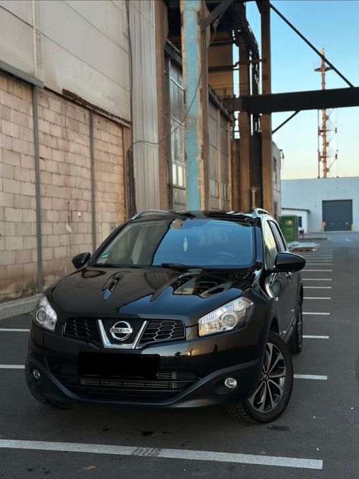 Vând Nissan Qashqai 2012