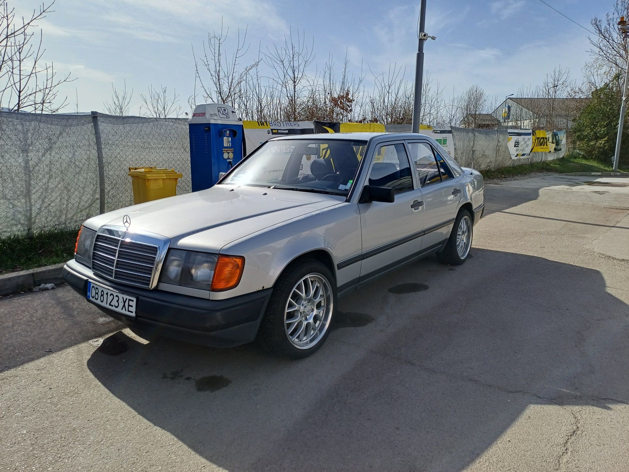 Mercedes Benz 124