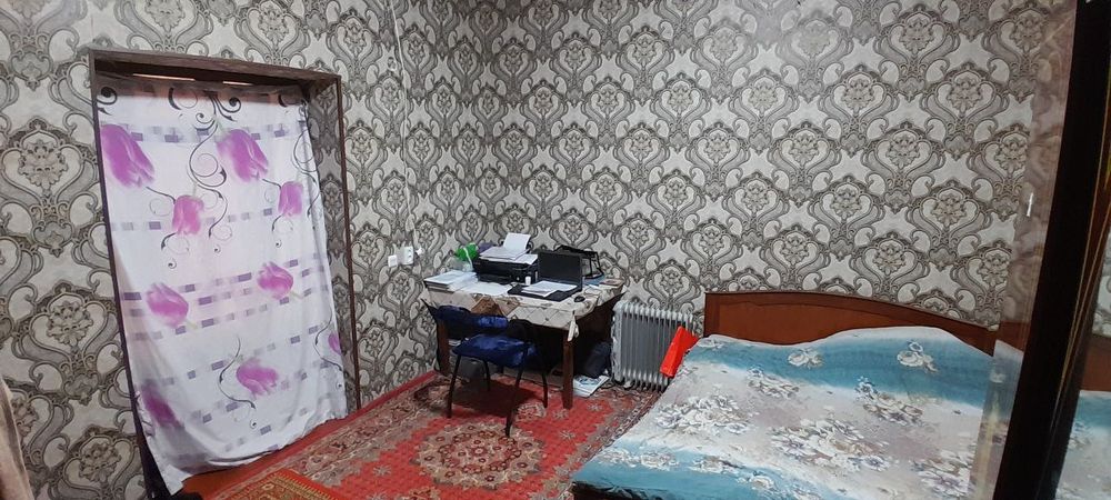 Eski shaxarda kojinni balnitsa tomonda