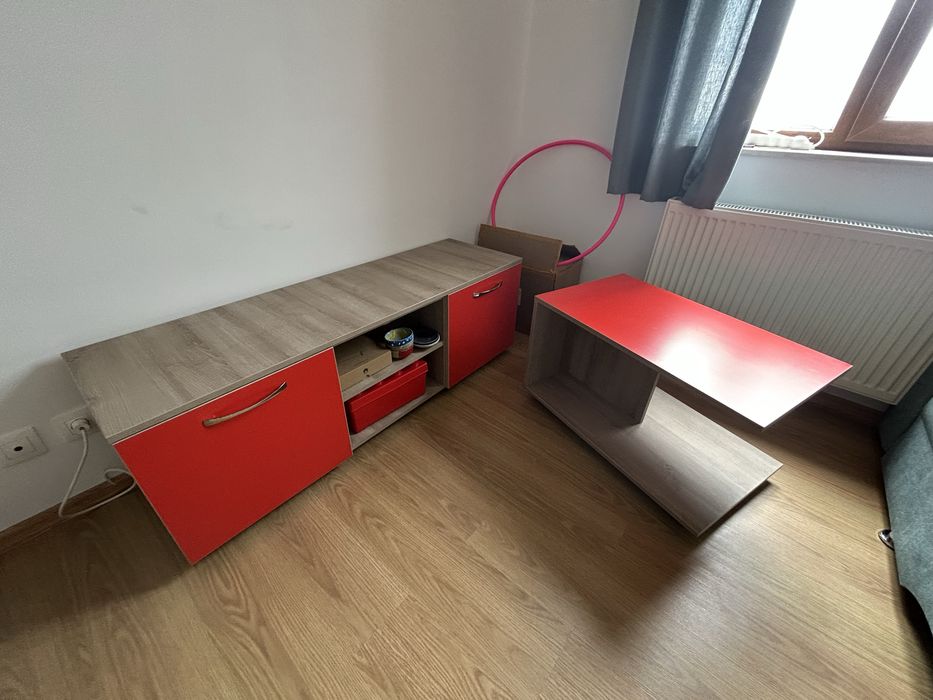 Comoda tv si masa de zi