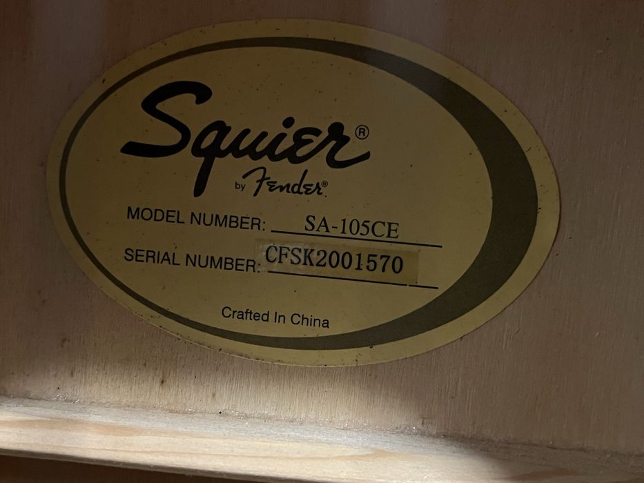 Комплект китара, кубе и аксесоари