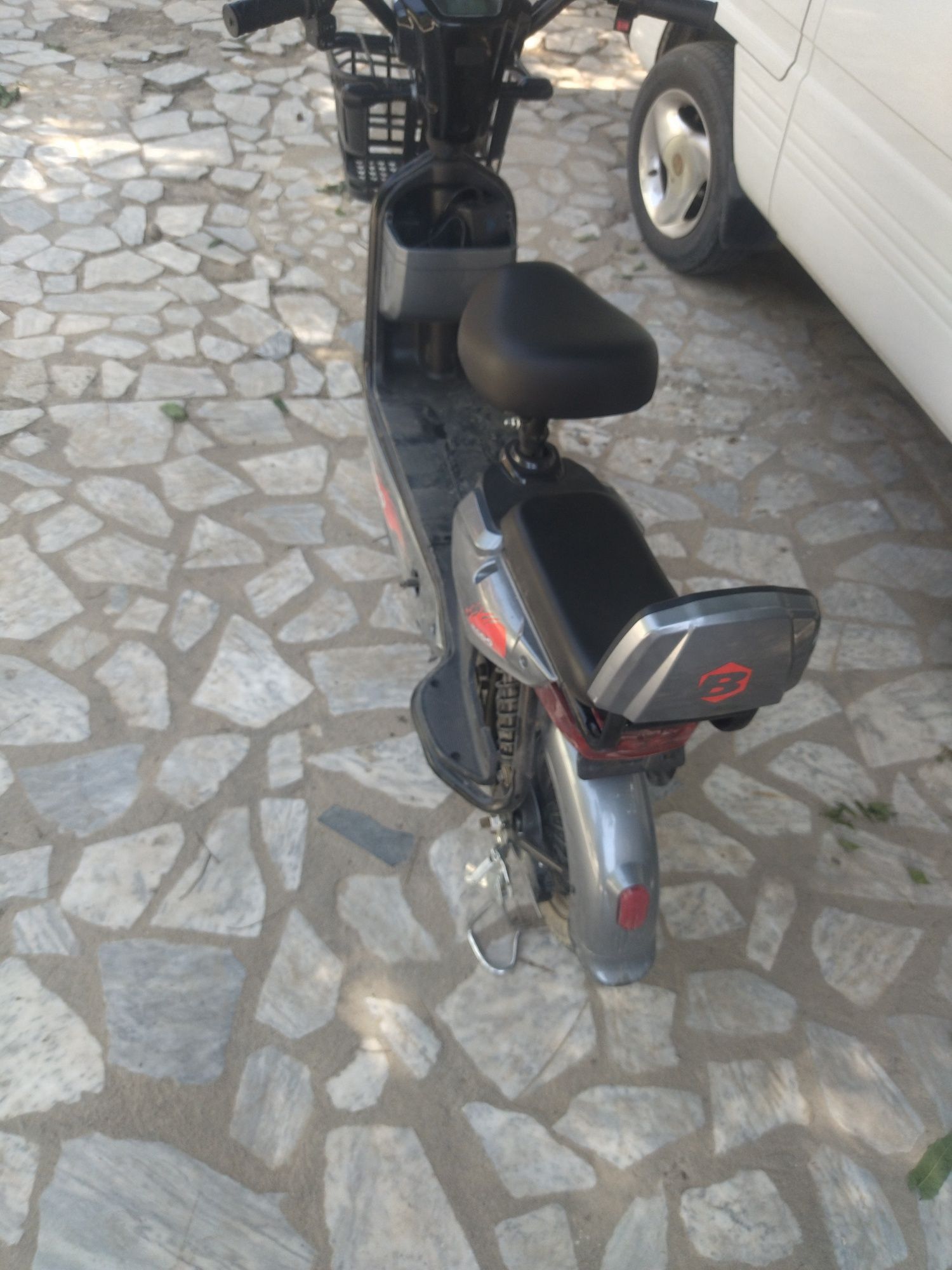 Sukuter eliktiron