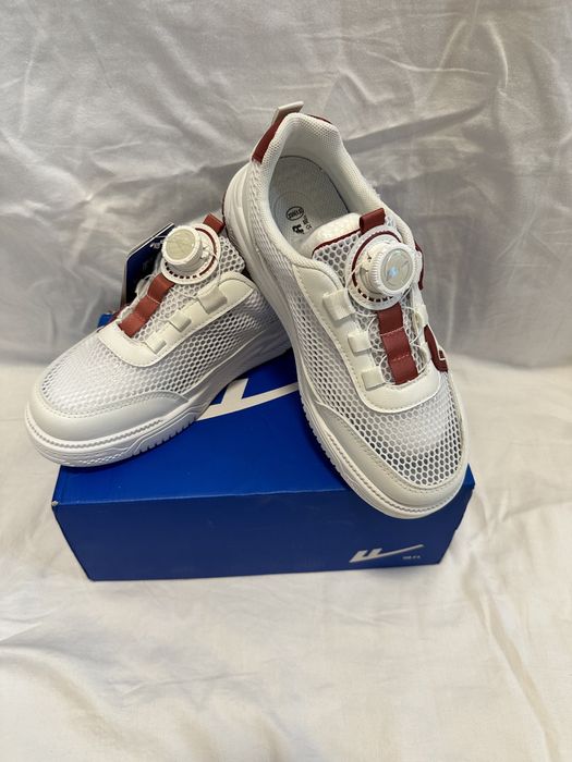 Новые женские летние кроссовки