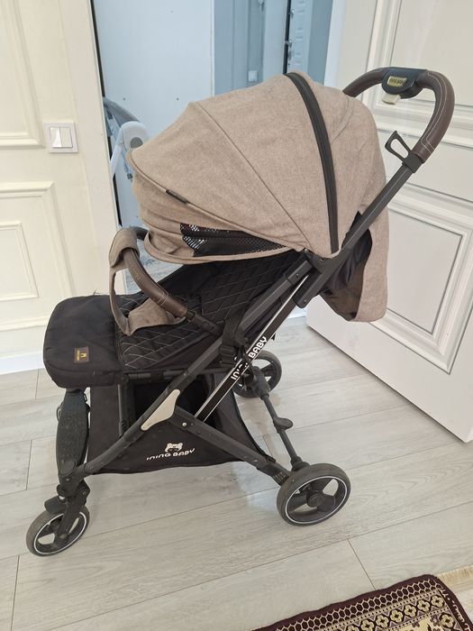 Коляска в отличном состоянии