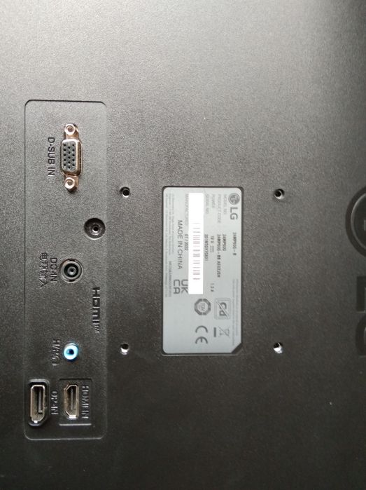 Monitor LG full HD pentru piese
