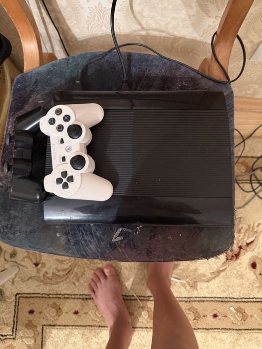 продам пластейшн 3  500гб