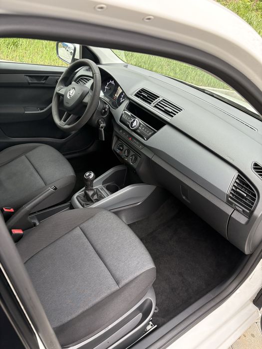 Skoda Fabia 2018 benzina