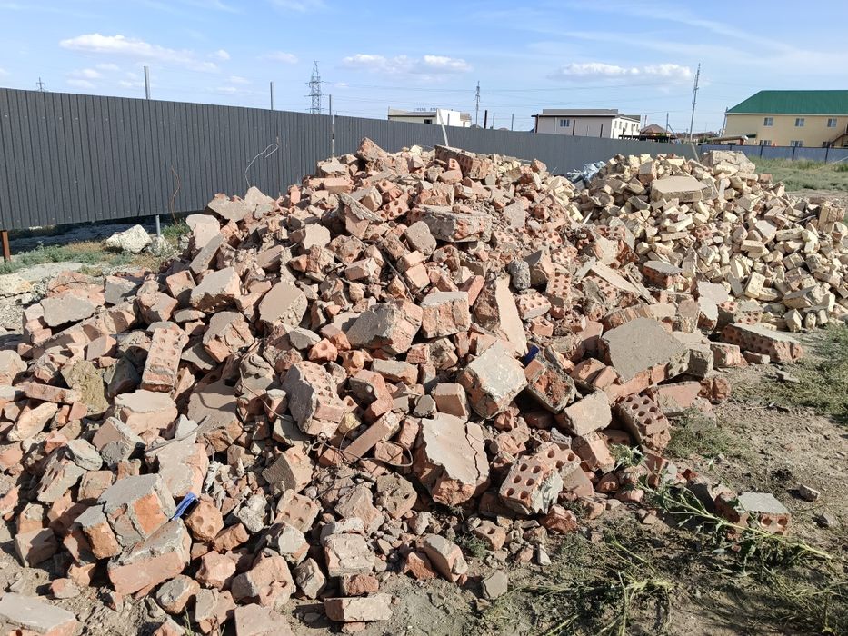 Кирпичные отходы