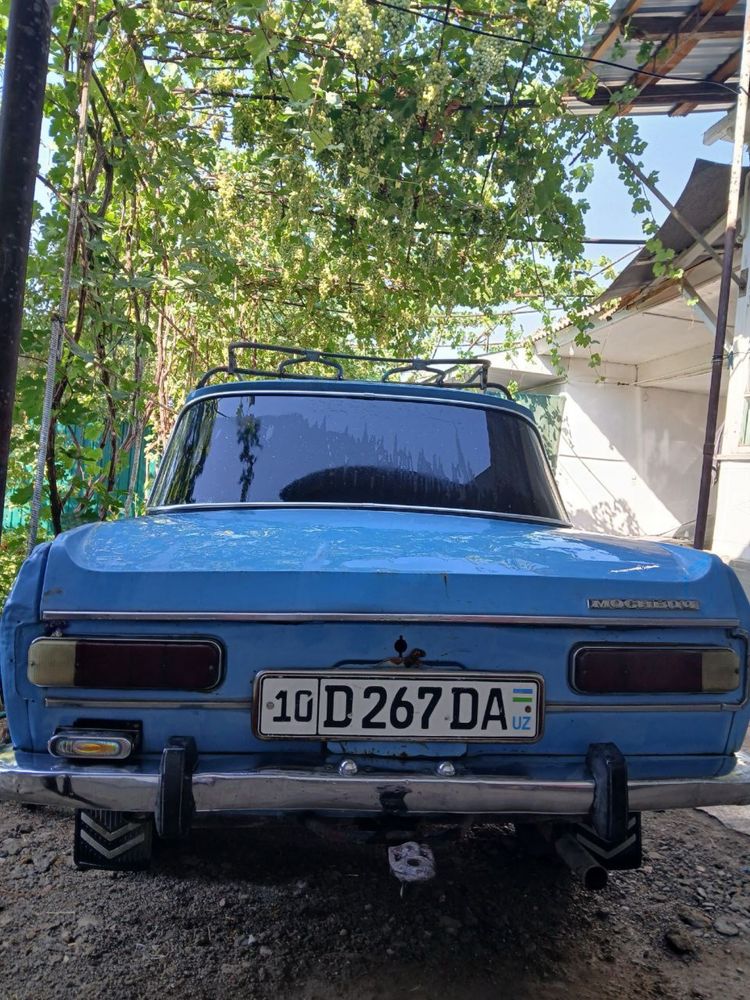 Avto moshina sotiladi markasi: Moskvich benzinda