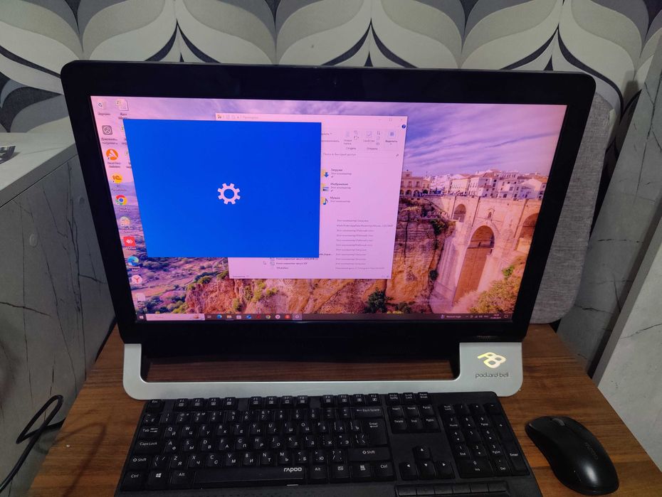 Моноблок Packard Bell продам