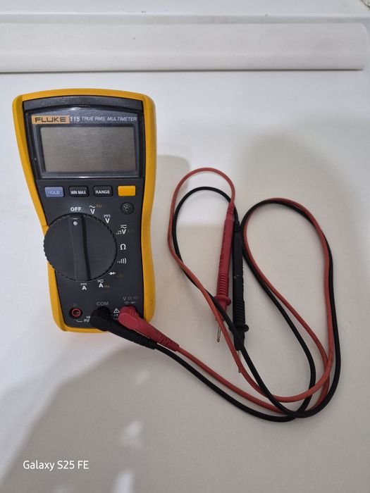 Тестор FLUKE 115