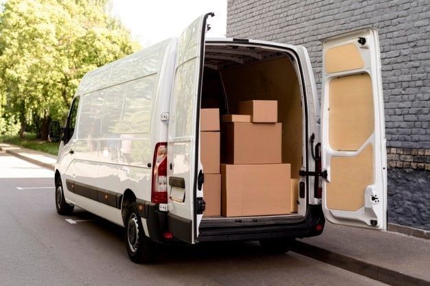 Transport mobila veche bagaje mutari electrocasnice