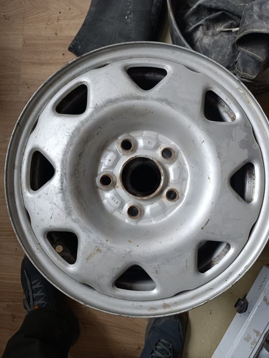 Диски Хонда срв 5 отверстий