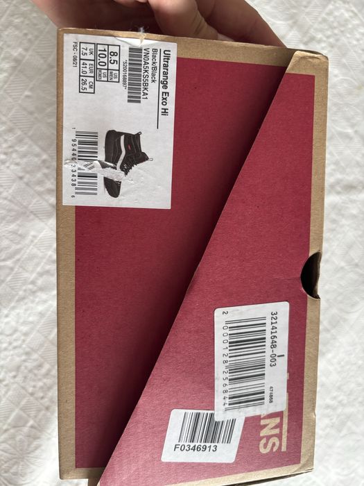 Зимни обувки Vans Ultrarange Exo Hi 41 номер