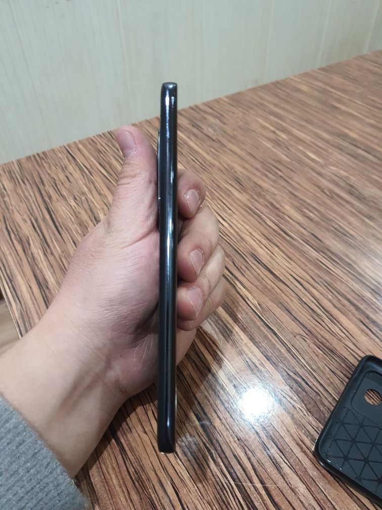 Xiaomi 13 lite yangi