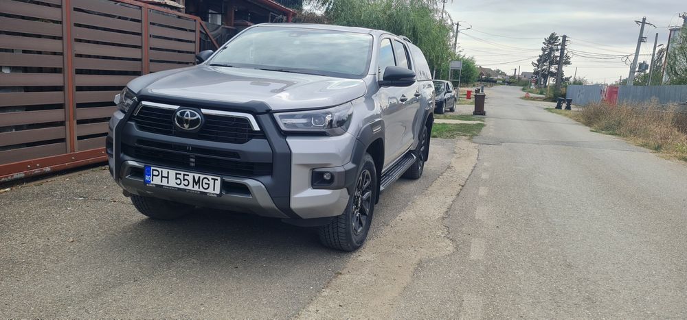 Toyota Hilux 4x4 2.8 diesel 2023
