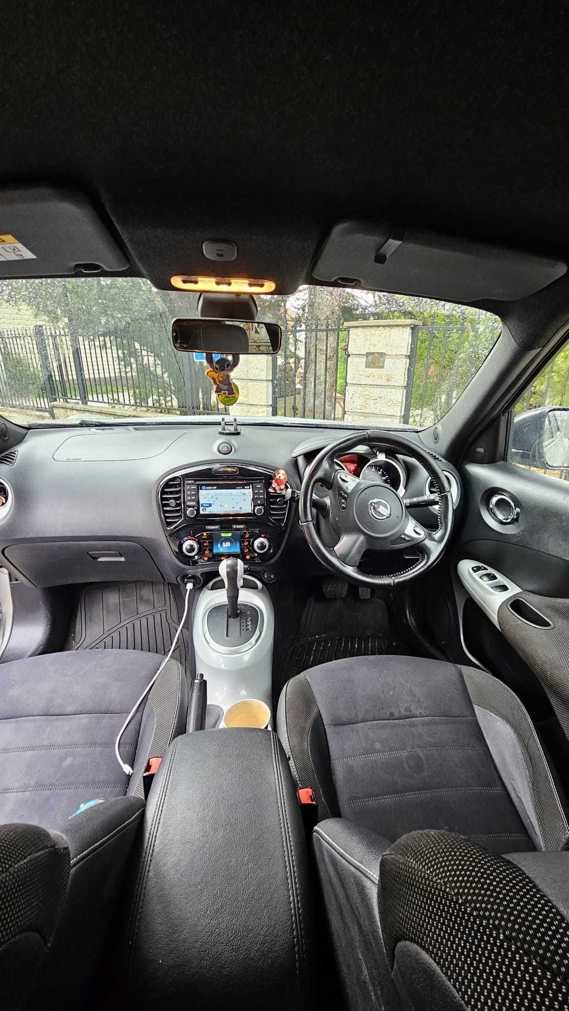 Nissan английска регистрация