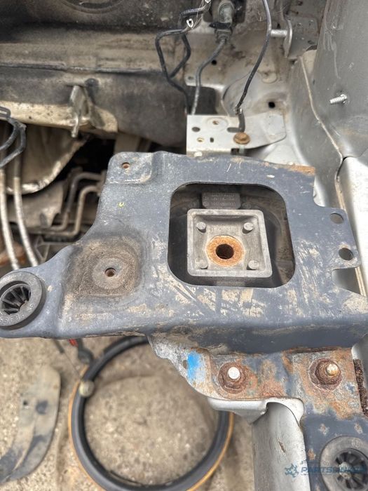 Suport tampon cutie de viteze FORD FOCUS II DA_, HCP, DP 2010 1.6 TDCi G8DD 80KW|109HP 2010