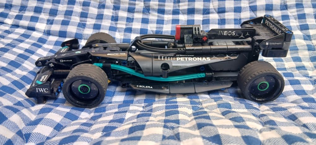 Набор Lego 42165, mersedes-AMG F1 W14 pull-back