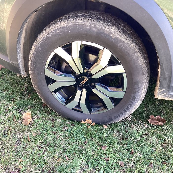 Джанти Дачия Сандеро 2023