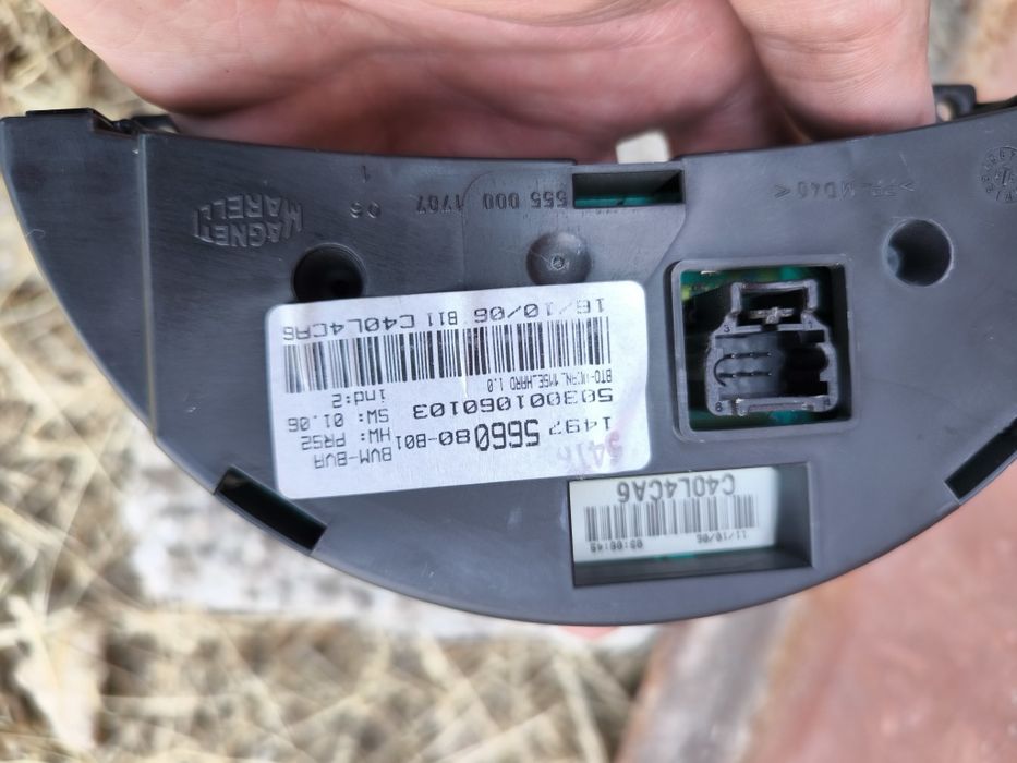 Табло,километраж,дисплей Ситроен с8,Пежо,Ланчия,фиат