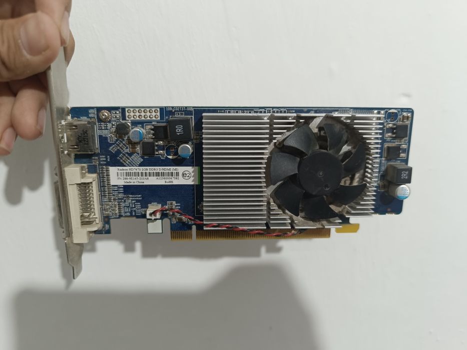 Видиокарта офисная Radeon HD 7470 2GB DDR3 D/HDMI (MI)