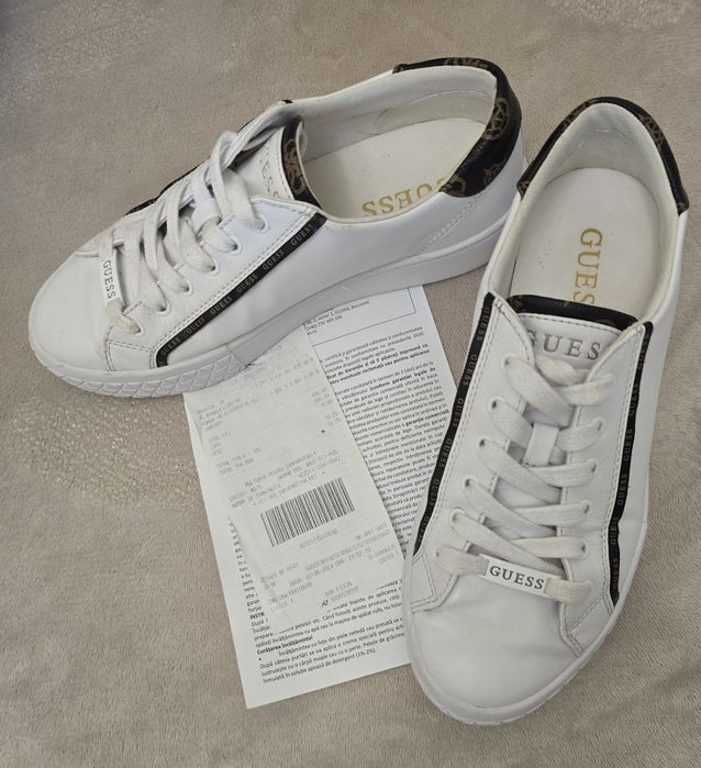 Sneakers Guess Pardie6 FLJPR6 ELE12 Alb