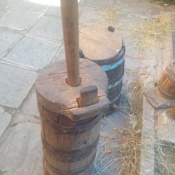 Борило съд за биене на масло