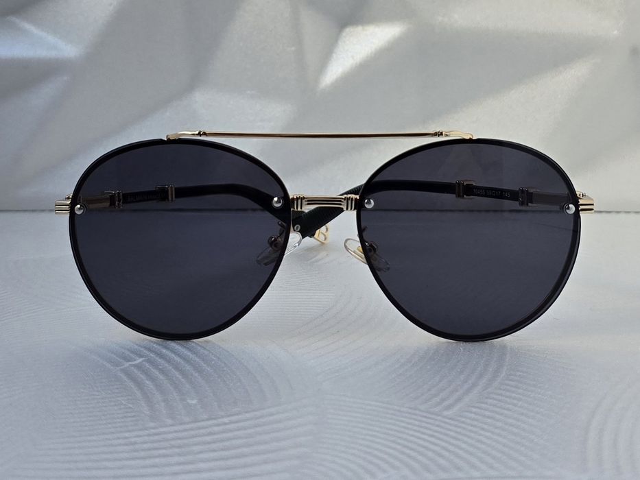 Дамски слънчеви очила кръгли овални 2 цвята черни кафяви