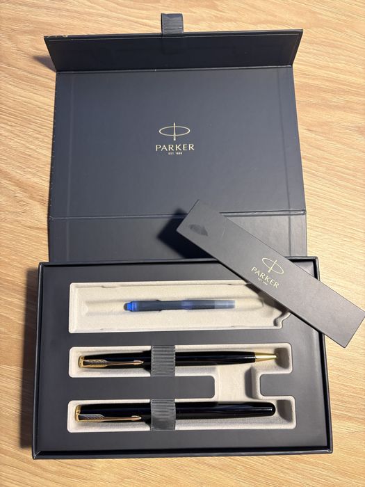 LUX! Set stilou penita aur + pix Parker Sonnet negru accesorii aurite