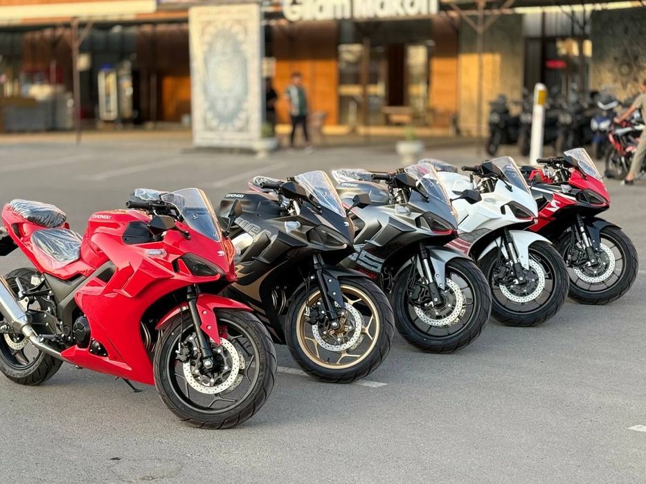 Мото 400кубовый мотоцикл спортбайк