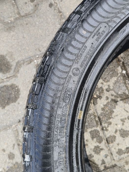 295 35 18 Pirelli