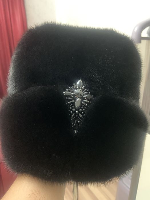 Продам норковую шапку