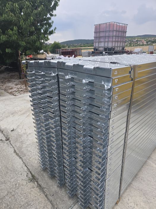 Скеле и кофраж жълти платна втора ръка