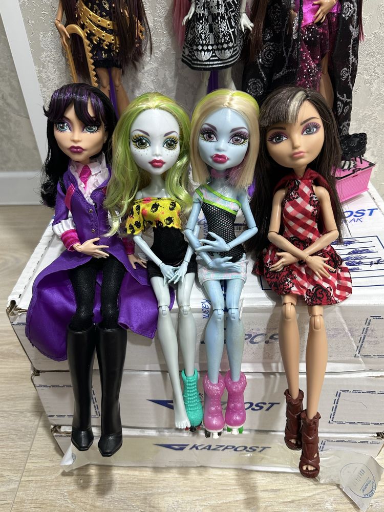 Monster High dolls