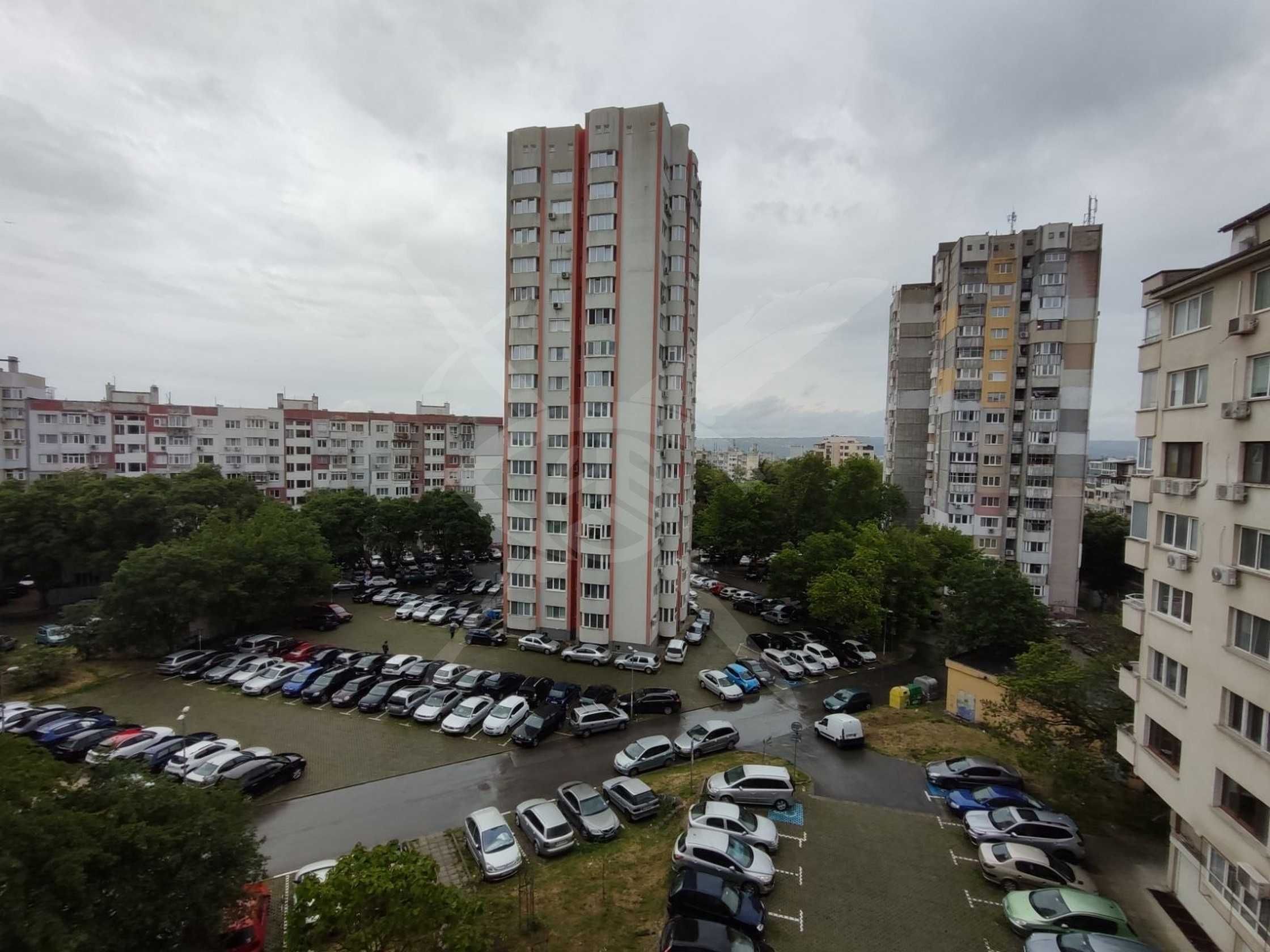 Тристаен апартамент кв.ХЕИ - 59168