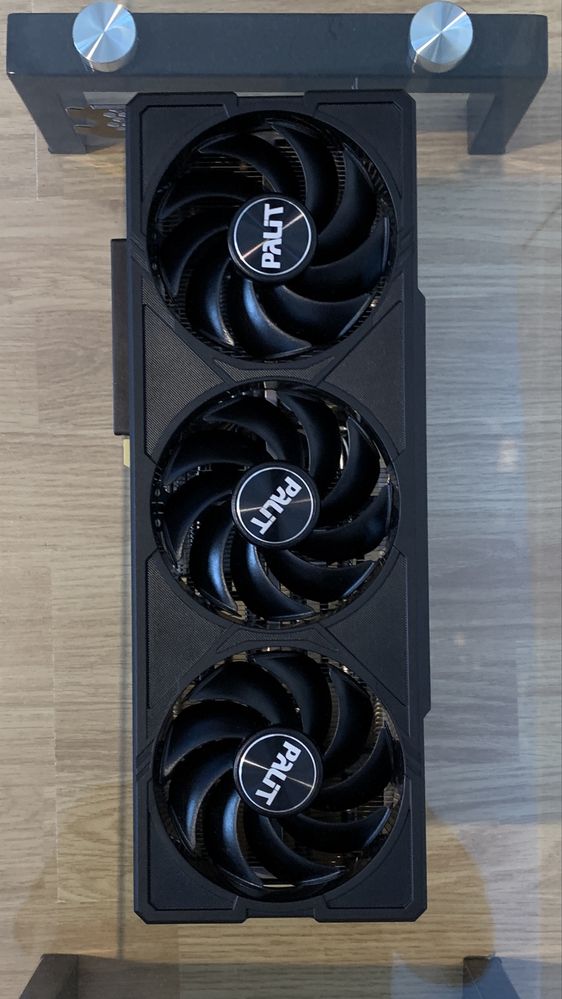 Placa video RTX 4070 JetStream Palit , 12 gb GDDR6X - pret fix