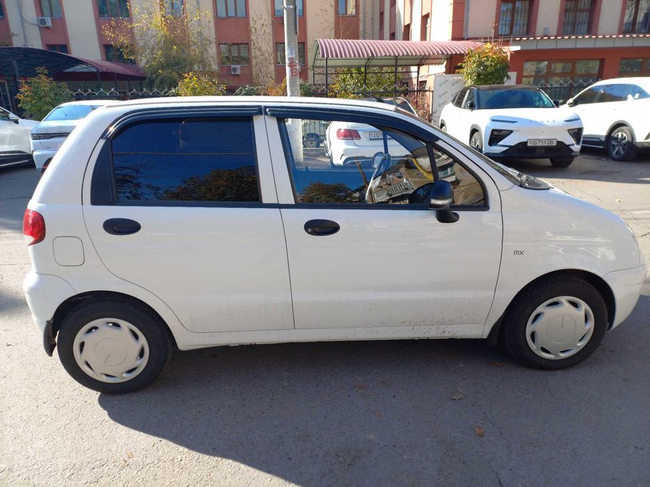 СРОЧНО СОТИЛАДИ!  Матиз  MX люкс + кондиционер !