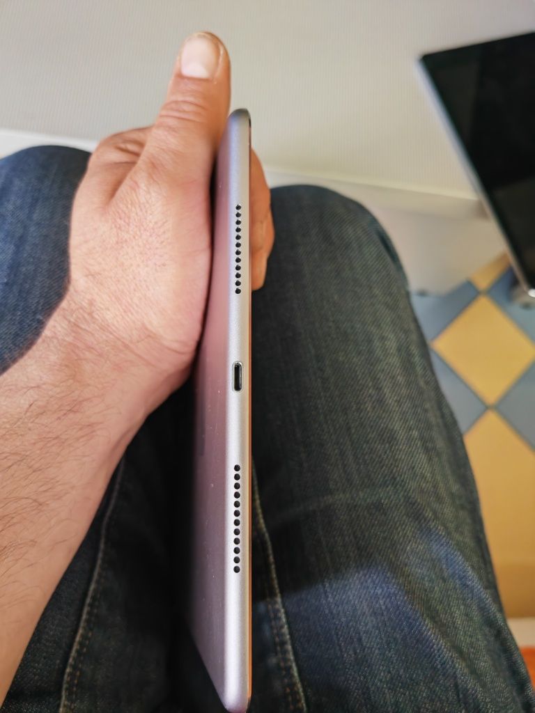 iPad Pro А1674 (9.7-inch), 128GB, Wi‑Fi + Cellular